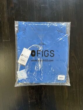 Figs Zip-Front Medical Jacket in Royal Blue